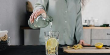 Holistic Care in Minneapolis: How Lakes Holistic Care Helps You Live Pain-Free and Well